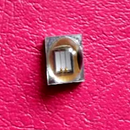 365nm UV LED Diode Output Power 900mW 4545 Chip HPL-H44RV1CQ Module Number H44RV1CQ (image for) 365nm UV LED Diode Output Power 900mW 4545 Chip HPL-H44RV1CQ Module Number H44RV1CQ